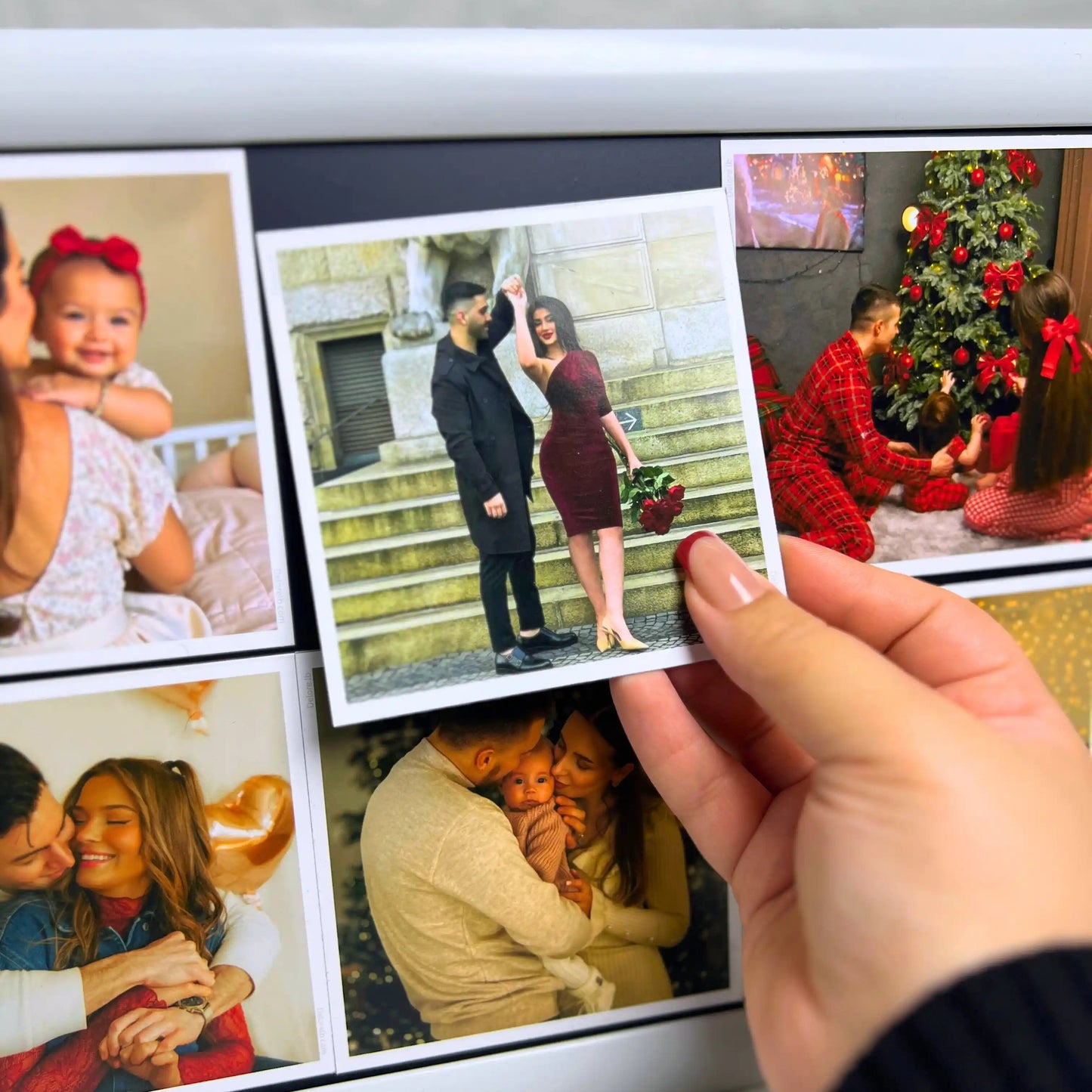 Magnetic Frame